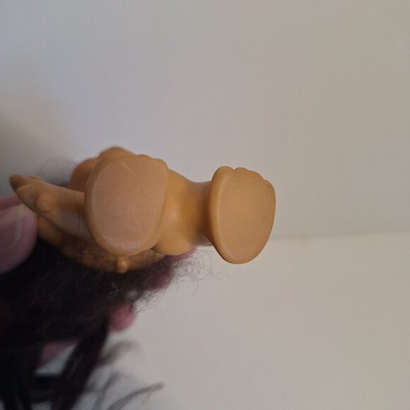 Vintage Troll Uneeda Wishnik Doll Long Black or Dark Brown Hair Amber Eyes 3" - Picture 8 of 9